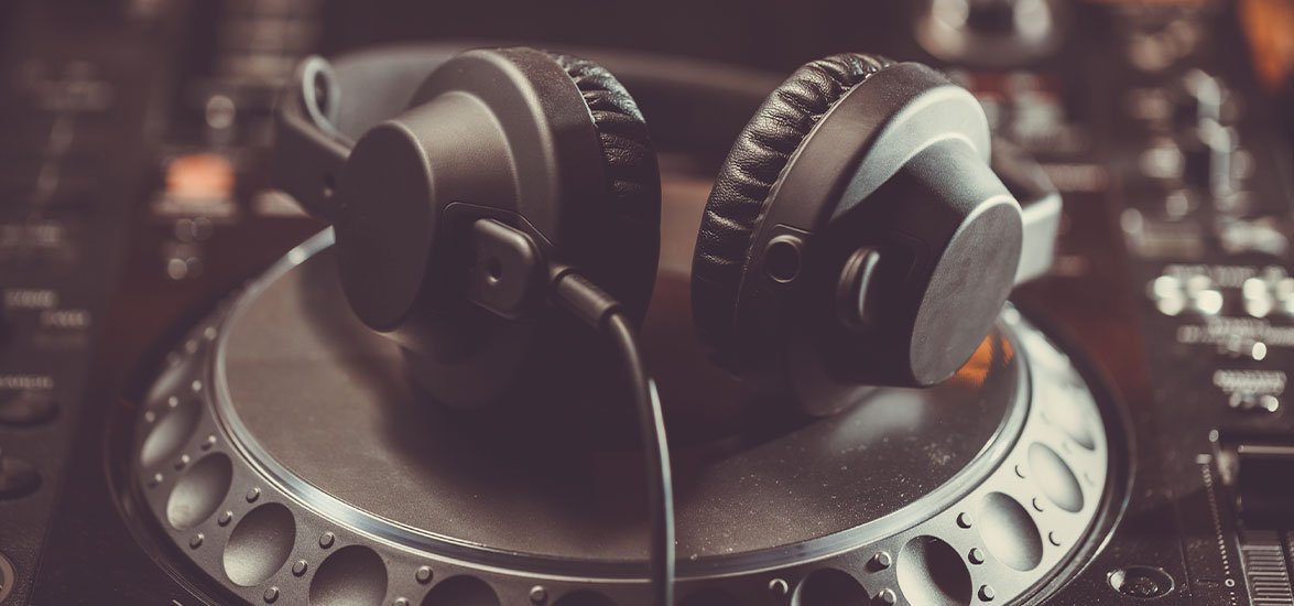 A Miss Mixx Diary of High-Stakes Sets, Wild Requests, and Vibe-Saving Moments