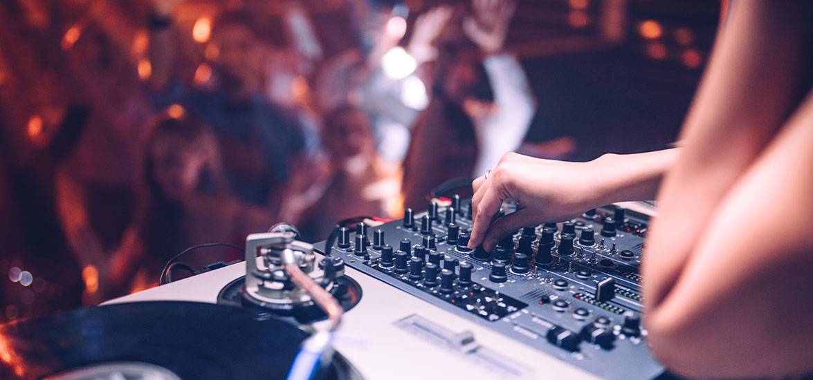 How to Curate an Unforgettable Event Soundtrack